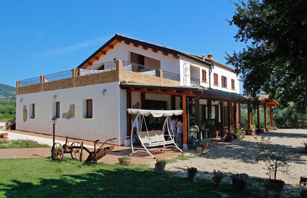 Masseria Spadone Villa Civitella Casanova Exterior foto